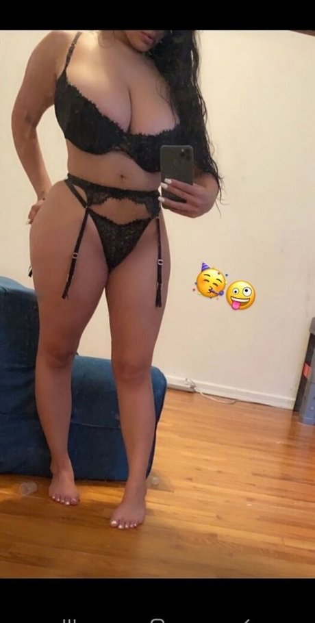 Alexa Attias