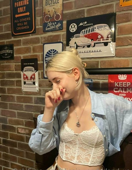 Aliceinwonderland_xo