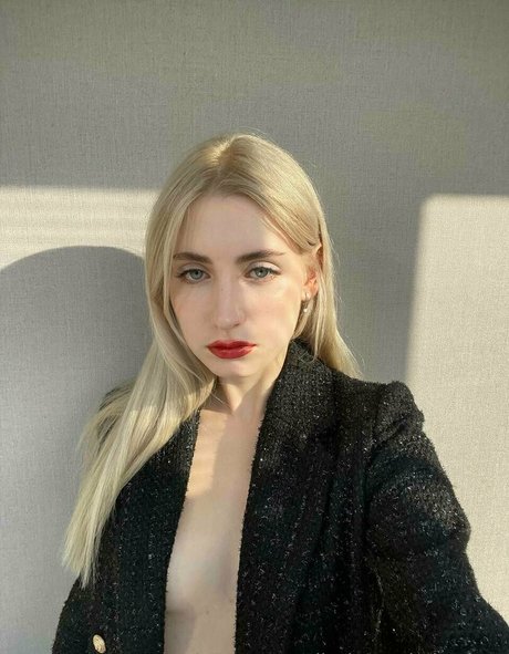 Aliceinwonderland_xo