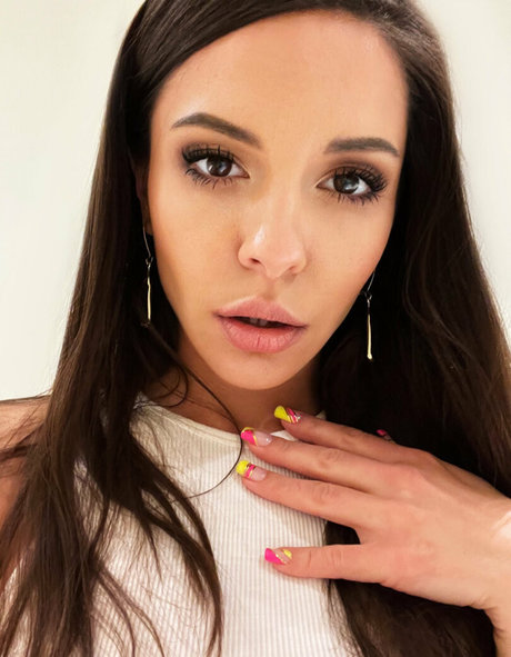 Naakte gelekte OnlyFans-foto van Milanariccifree