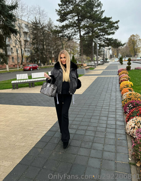Oliviacatvip