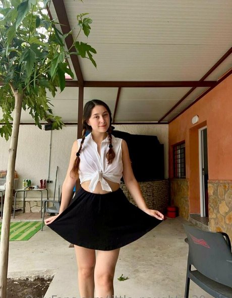 Little_naughty_20_vip