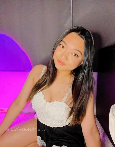 Naakte gelekte OnlyFans-foto van Missjvu2