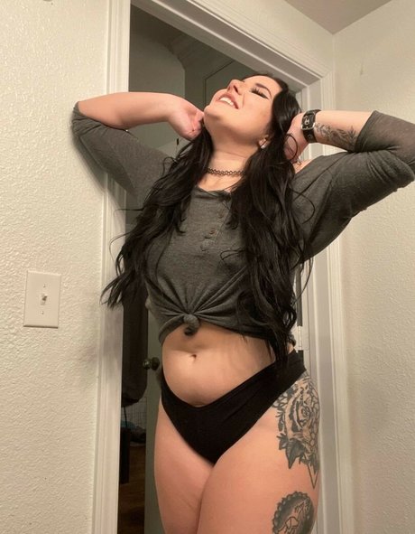 Naakte gelekte OnlyFans-foto van Disneyyrose13