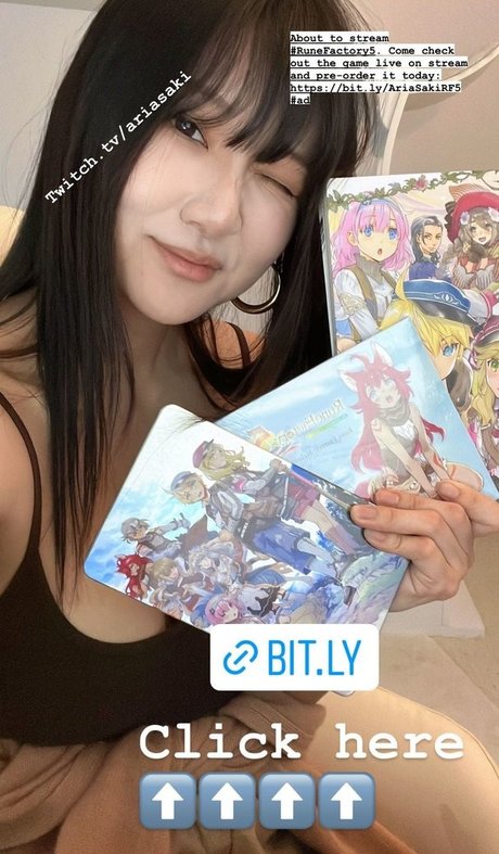 Naakte gelekte OnlyFans-foto van Ariasaki