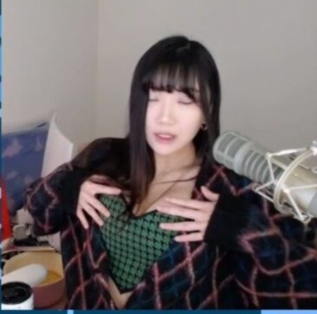 AriaSaki