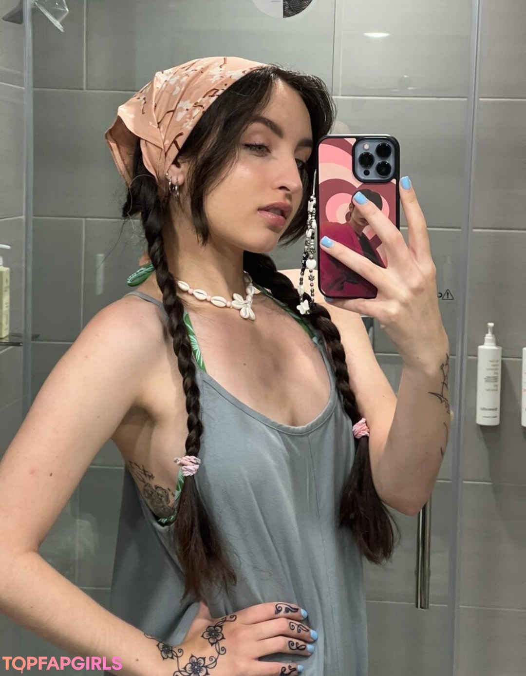 Naakte gelekte OnlyFans-foto van Beebee Asmr #52 Naakte gelekte OnlyFans-foto van Beebee Asmr #52