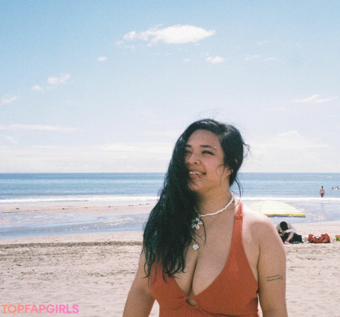 Naakte gelekte OnlyFans-foto van Akidearest #28 Naakte gelekte OnlyFans-foto van Akidearest #28