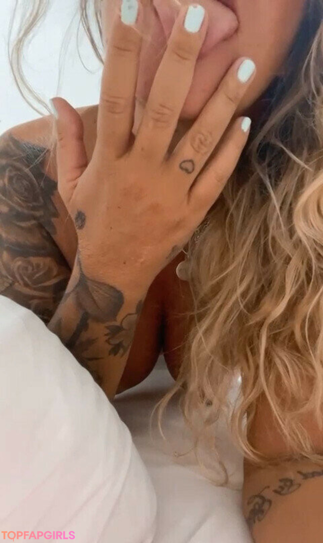 Naakte gelekte OnlyFans-foto van Vivi Fernandez #1242