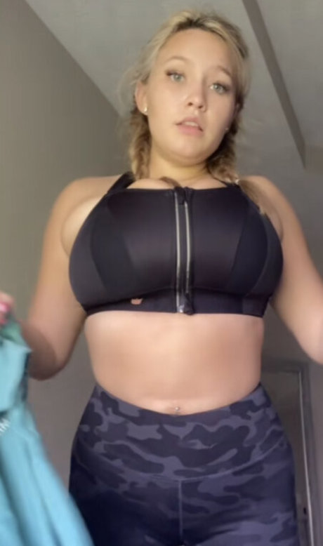 Naakte gelekte OnlyFans-foto van Ohhhayitstay