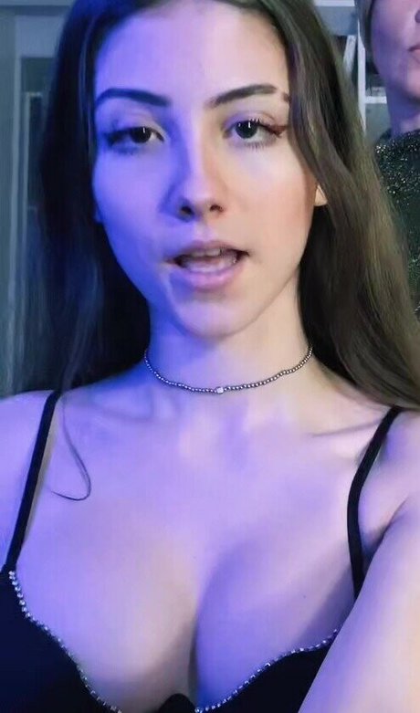 Naakte gelekte OnlyFans-foto van Sofia Espanha