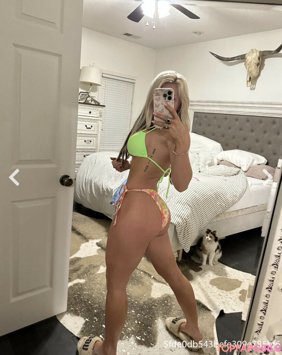 Naakte gelekte OnlyFans-foto van Sophie Swaney #25 Naakte gelekte OnlyFans-foto van Sophie Swaney #25