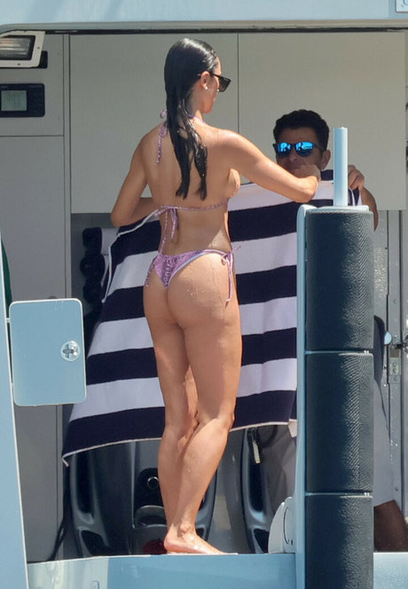 Eiza Gonzalez