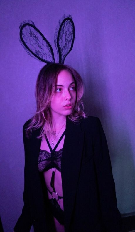 Naakte gelekte OnlyFans-foto van Nikolkoulen