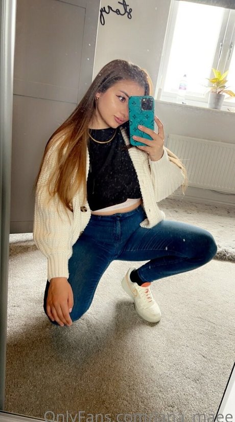 Lana_maee