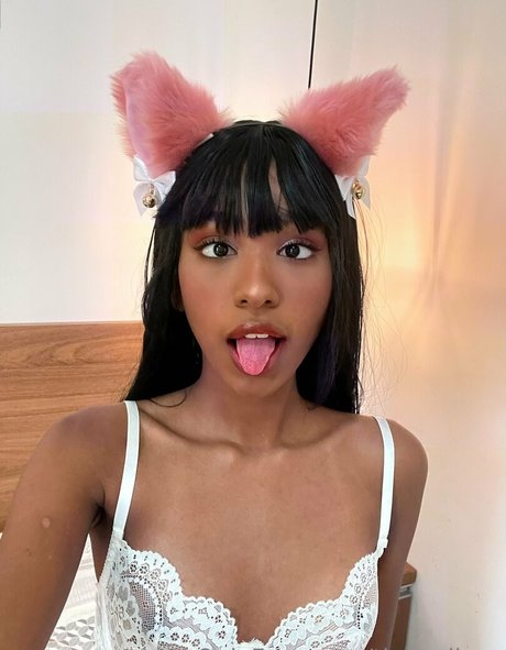 Naakte gelekte OnlyFans-foto van Tinxyalicex