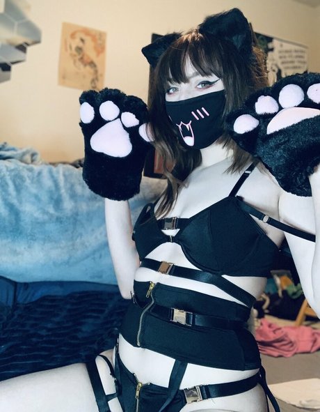 Tinykittie
