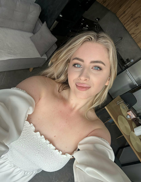 Emilylyy