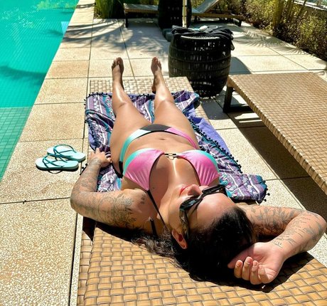 Naakte gelekte OnlyFans-foto van Lett Pereira