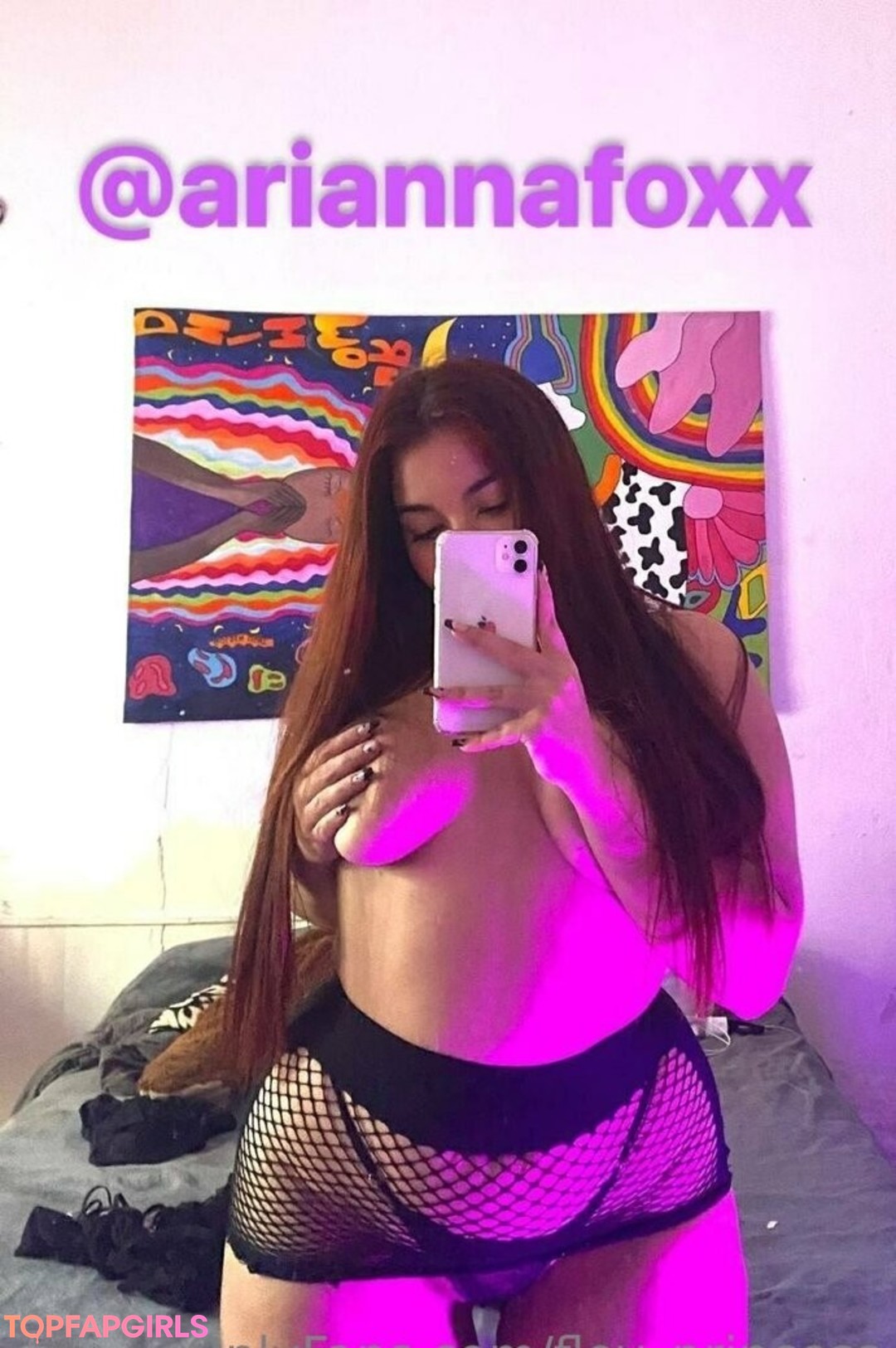 Naakte gelekte OnlyFans-foto van Flovprincess #1137