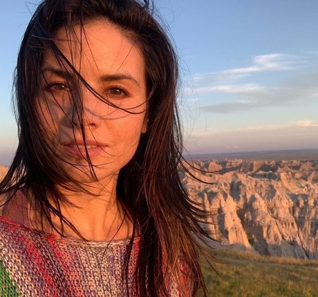 Naakte gelekte OnlyFans-foto van Katrina Law