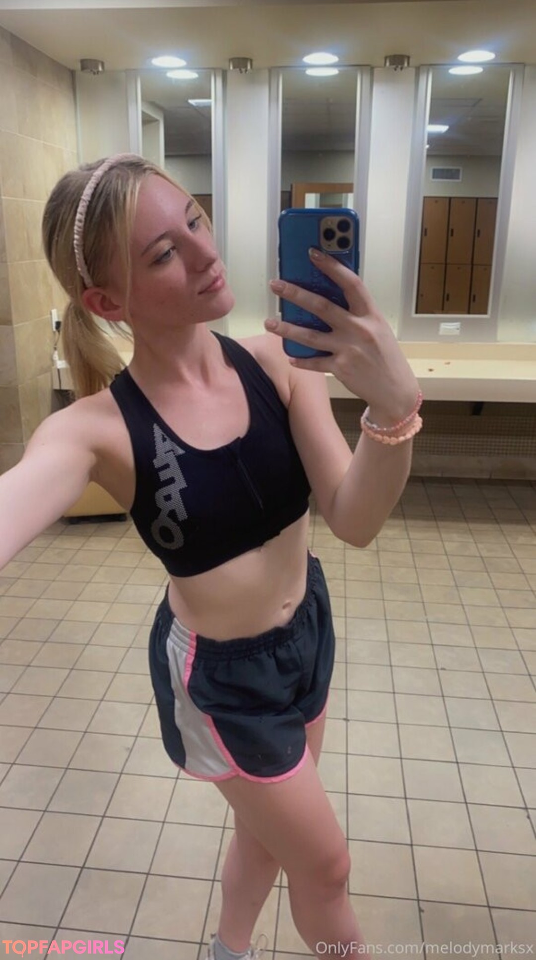 Naakte gelekte OnlyFans-foto van Melodymarksx #99 Naakte gelekte OnlyFans-foto van Melodymarksx #99