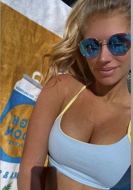 WomenBarstool