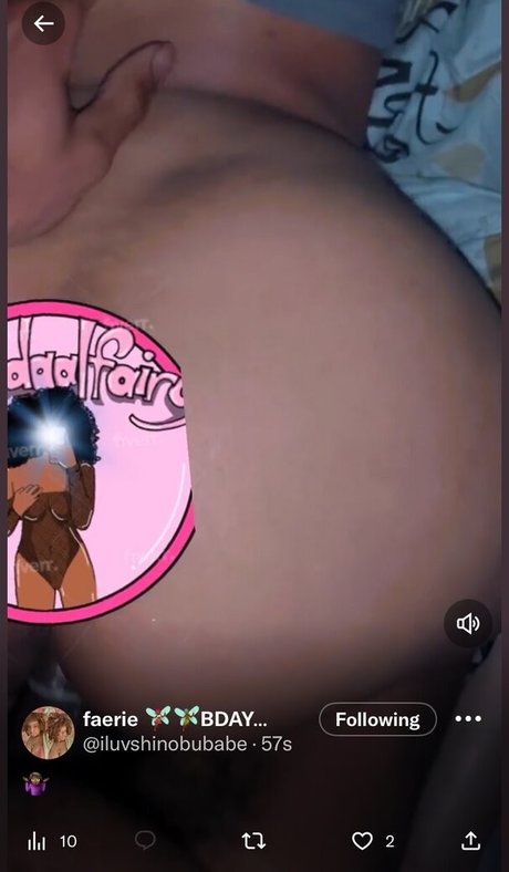 Naakte gelekte OnlyFans-foto van Badgalfairy