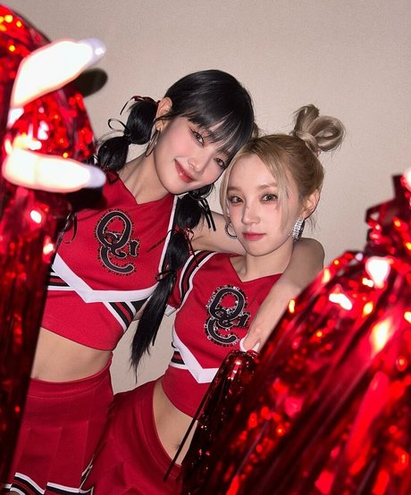 WomenK-pop