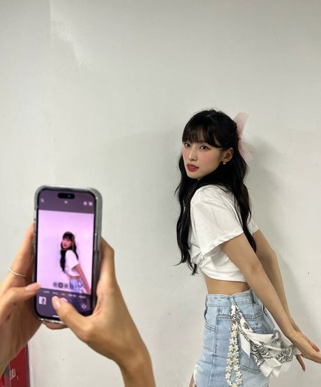 WomenK-pop