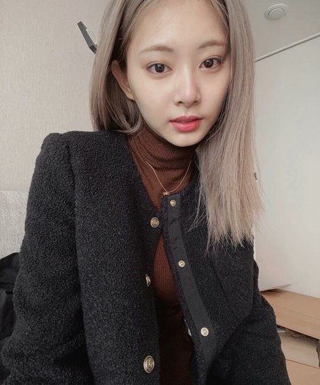 WomenK-pop