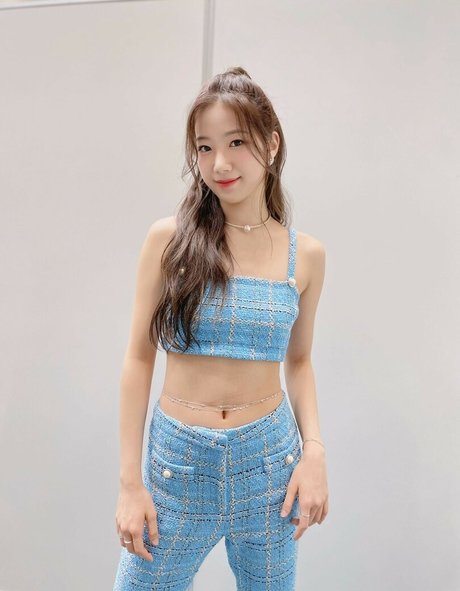 WomenK-pop