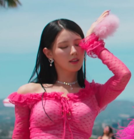 WomenK-pop