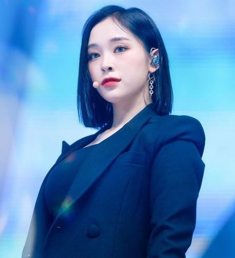 WomenK-pop