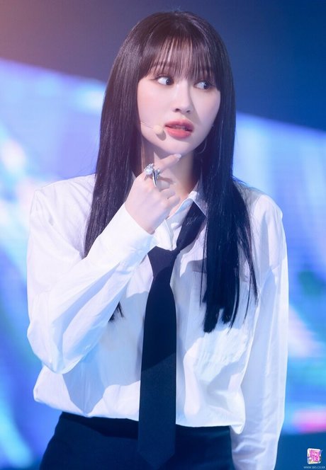 WomenK-pop