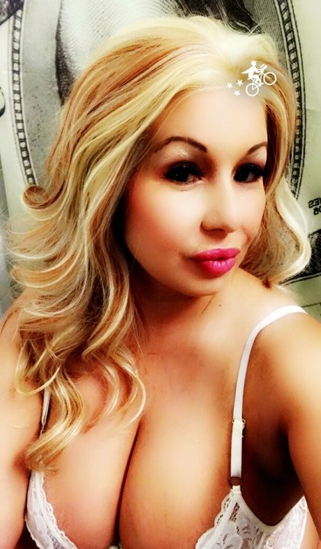 Latinamilfnyc