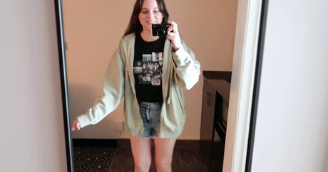 Naakte gelekte OnlyFans-foto van Sarahkey