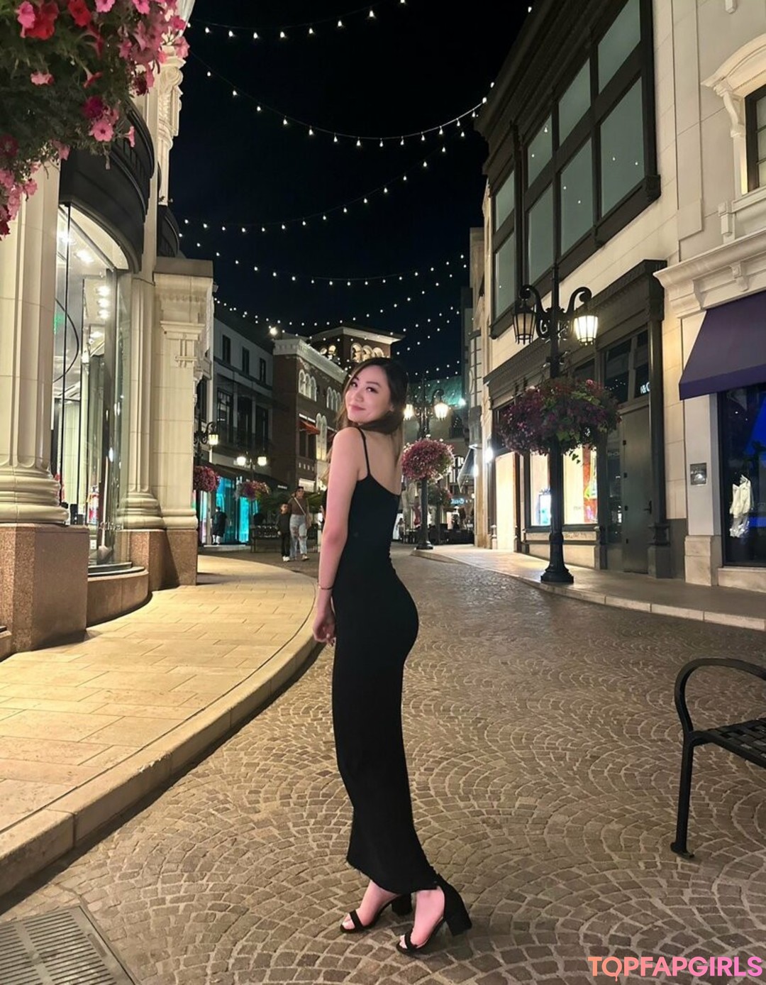 Naakte gelekte OnlyFans-foto van Issfanfan #79 Naakte gelekte OnlyFans-foto van Issfanfan #79