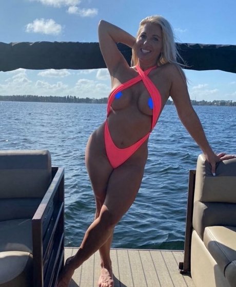 Courtneyanntt