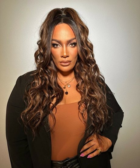Nia Jax