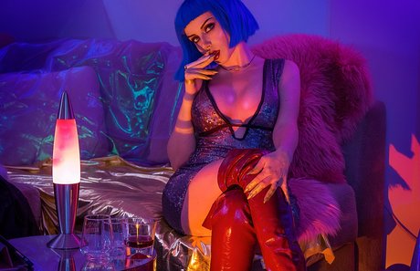 Naakte gelekte OnlyFans-foto van Ezy Summers Cosplay