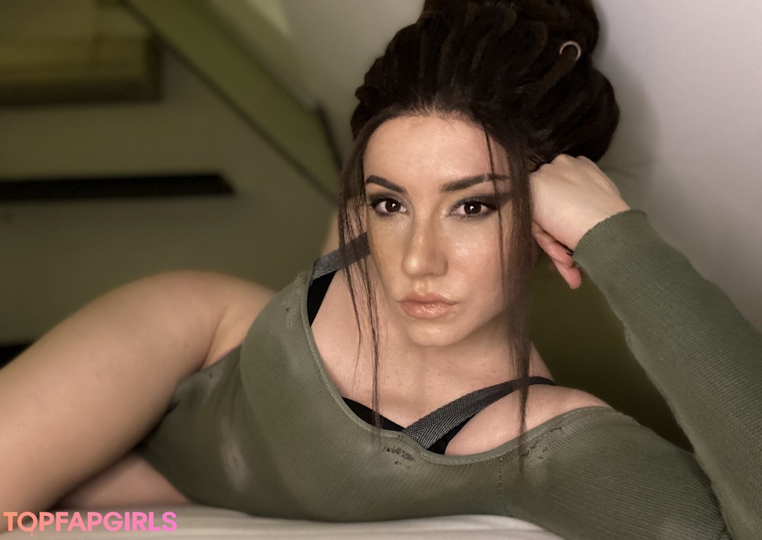 Naakte gelekte OnlyFans-foto van Ezy Summers Cosplay #10 Naakte gelekte OnlyFans-foto van Ezy Summers Cosplay #10