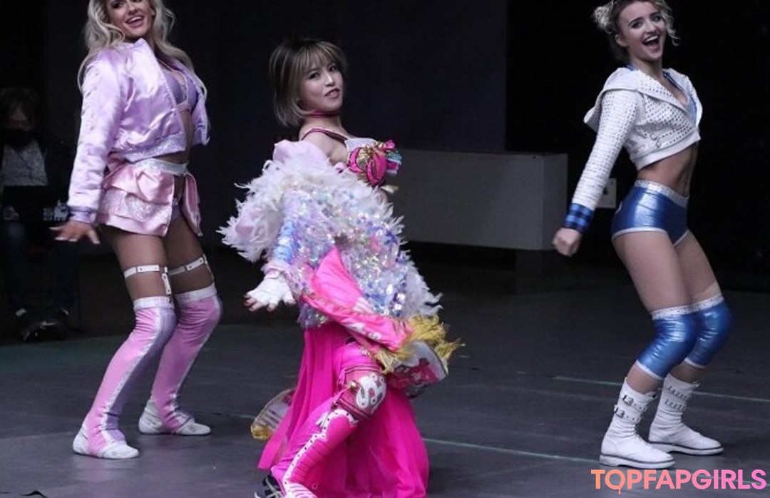 Naakte gelekte OnlyFans-foto van Mina Shirakawa #1352