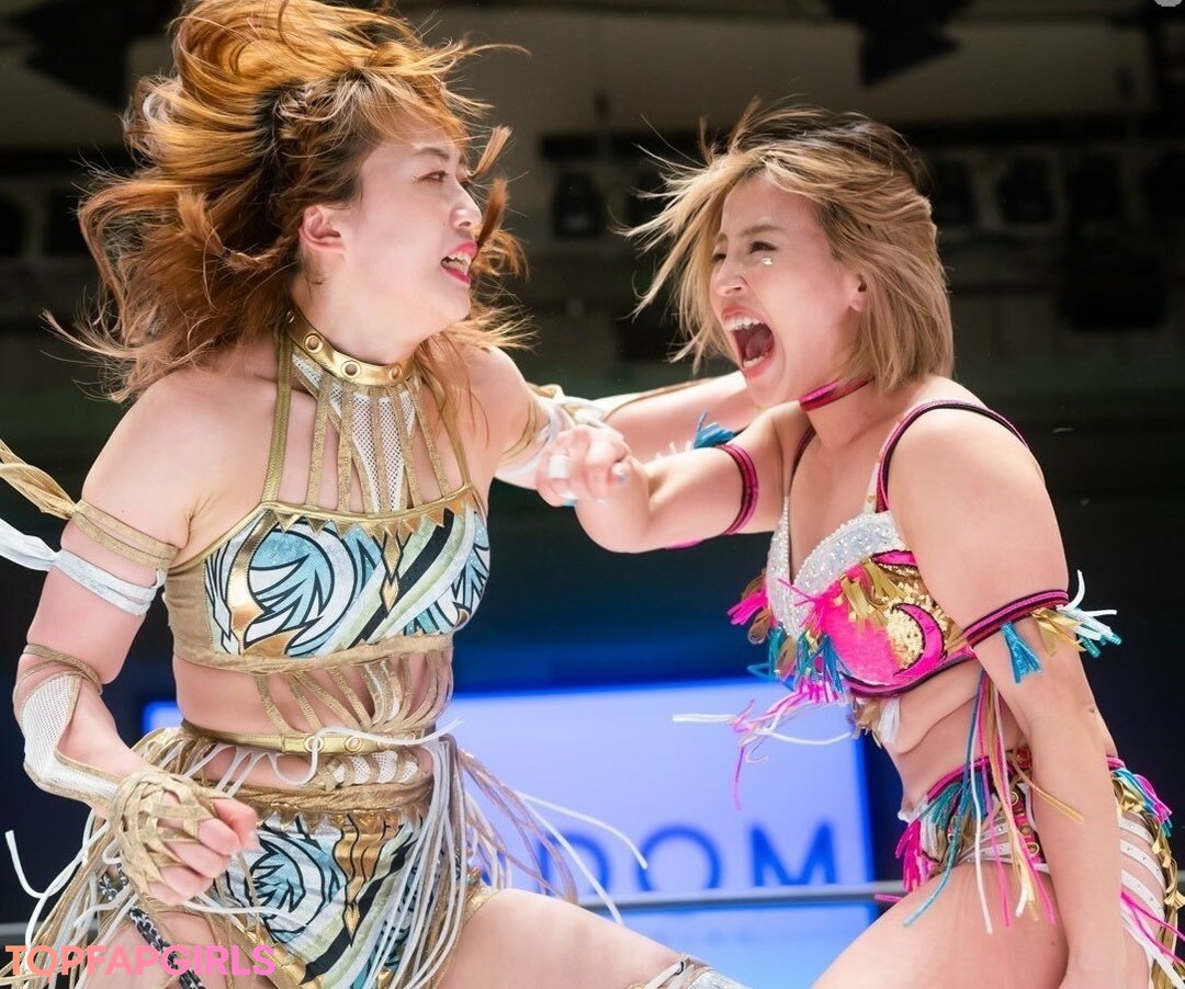 Naakte gelekte OnlyFans-foto van Mina Shirakawa #1500