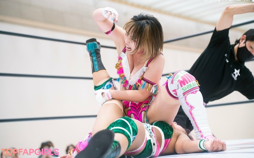 Naakte gelekte OnlyFans-foto van Mina Shirakawa #1522