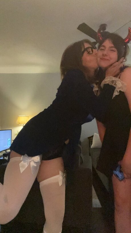 Naakte gelekte OnlyFans-foto van Meganbitchell