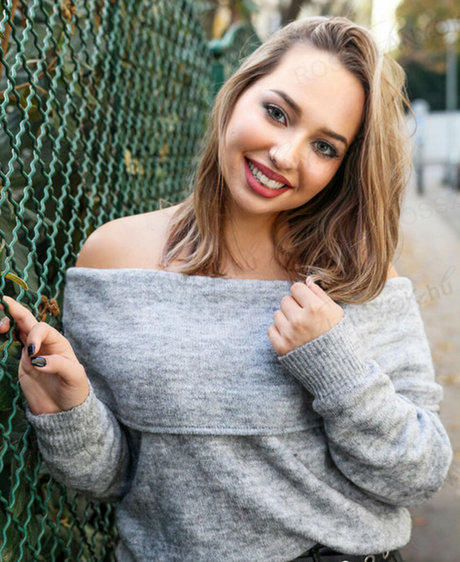 Naakte gelekte OnlyFans-foto van Vivi Cica And Kandur Bandi