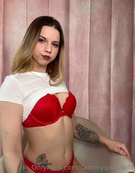Naakte gelekte OnlyFans-foto van Sammysbowlingparadise