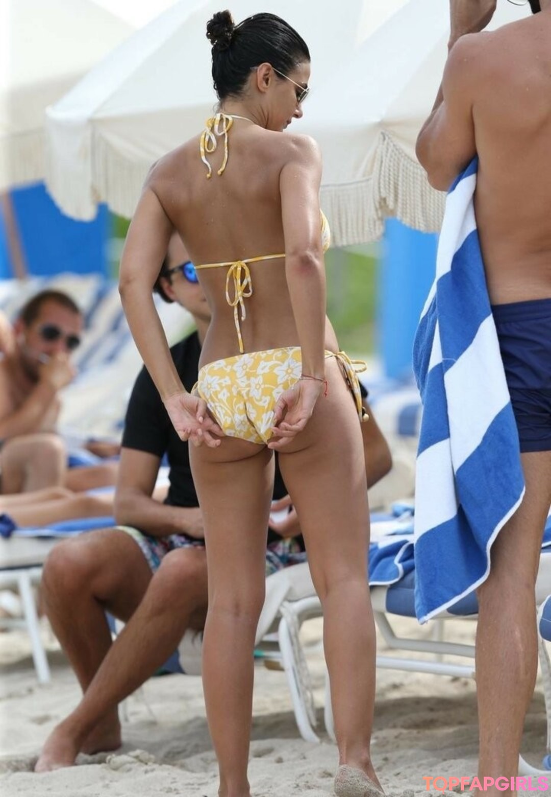 Naakte gelekte OnlyFans-foto van Emmanuelle Chriqui #550 Naakte gelekte OnlyFans-foto van Emmanuelle Chriqui #550