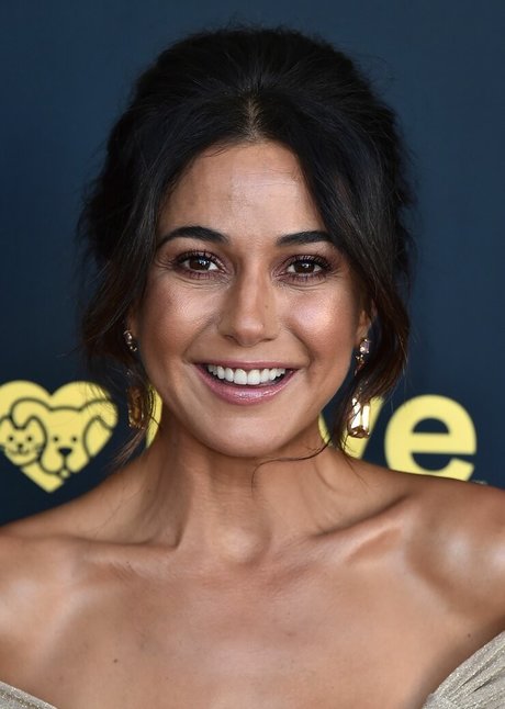 Emmanuelle Chriqui